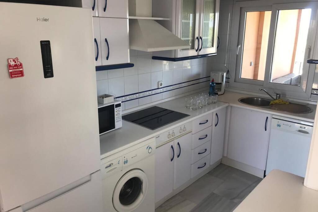 Precioso Apartamento Muy Cerca De La Playa Chiclana de la Frontera Esterno foto