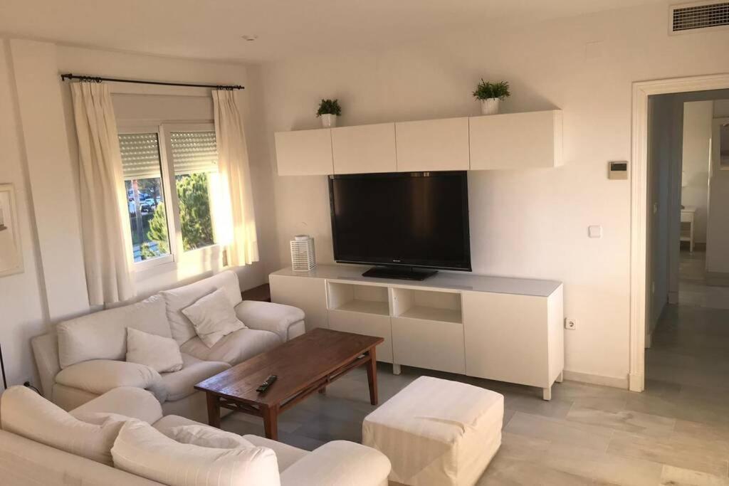 Precioso Apartamento Muy Cerca De La Playa Chiclana de la Frontera Esterno foto